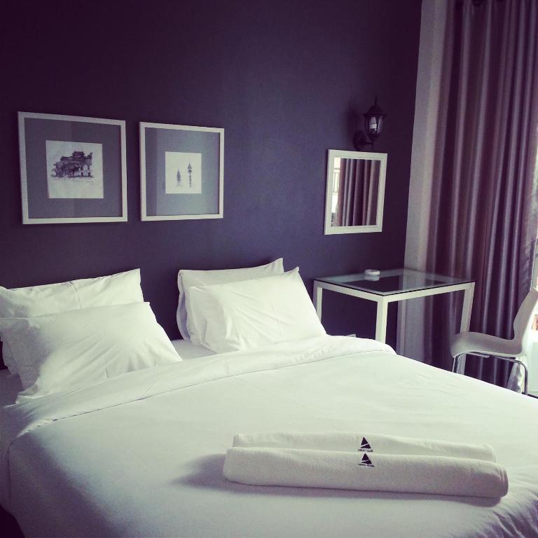Arch Club Hotel Patong Room photo